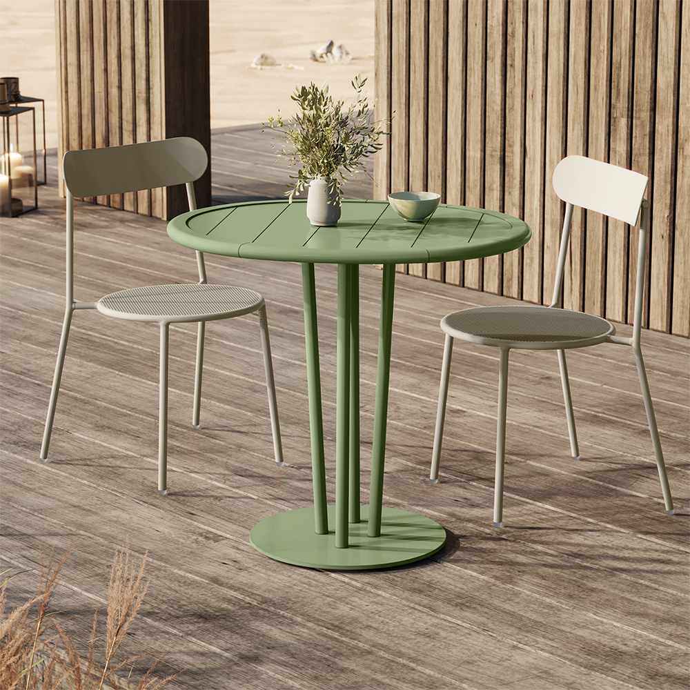 Perspektivische Ansicht des Sand farbenem Stuhls AMURANO aus Stahl.